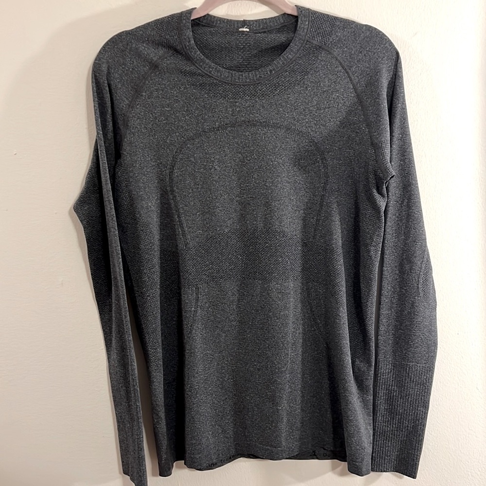 Lululemon athletica swiftly tech long sleeve tank top